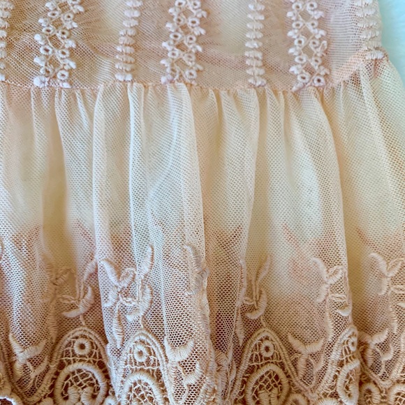 Sheer Embroidered Tank - Picture 3 of 4